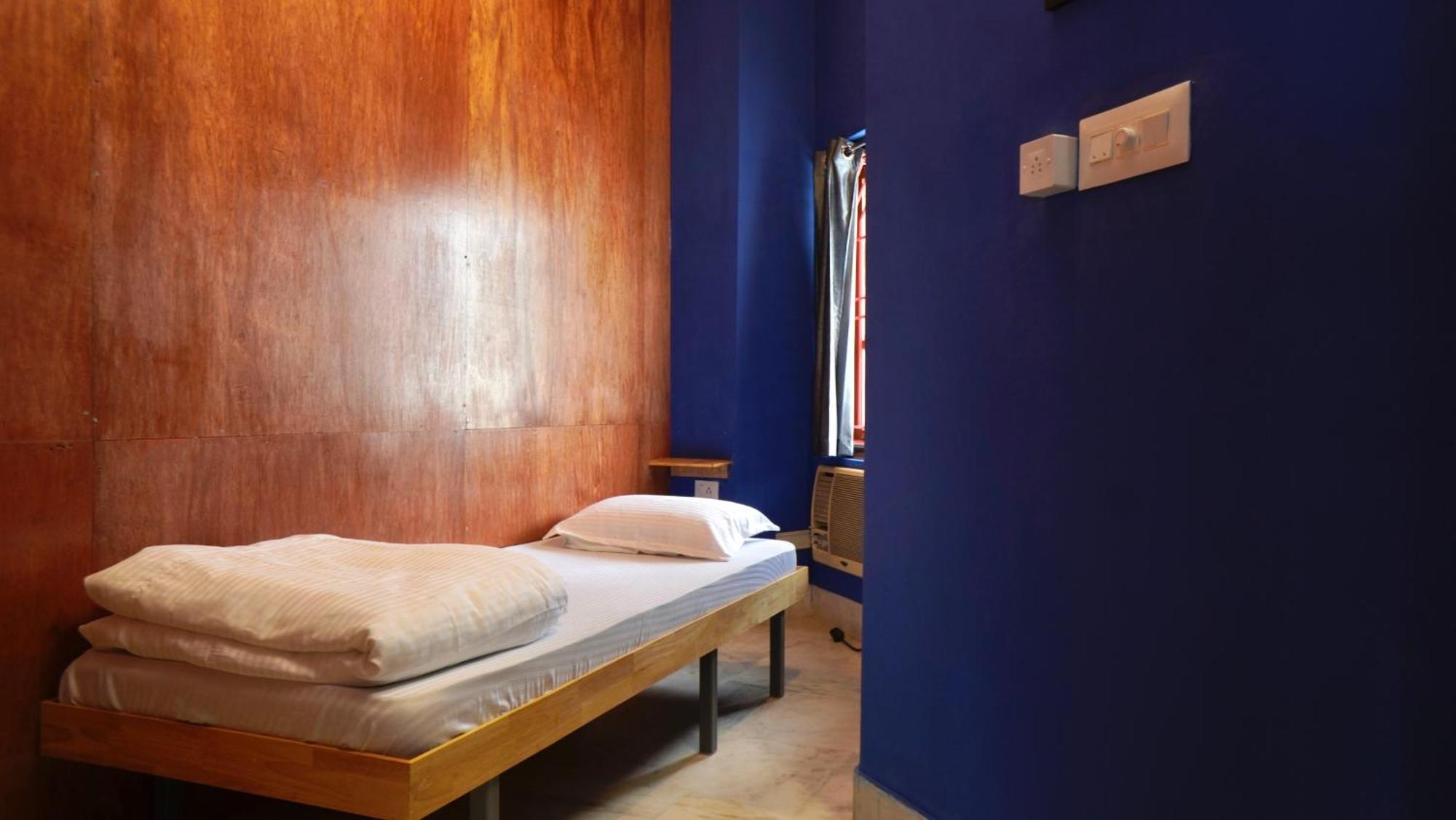 Roambay - Gokulam Hostel Májszúr Kültér fotó
